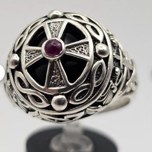 Vintage Sterling Silver Garnet And Onyx Ring Size 11